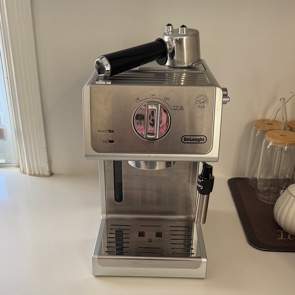 DeLonghi Silver Espresso Machine